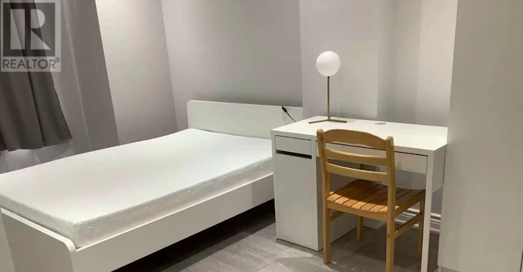 2ND 16 Floor Master Bedroom Ross St Street, Toronto, ON, M5T 1Z9 - 4
