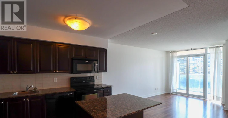 801-330 Burnhamthorpe Road W, Mississauga, ON, L5B 0E1 - 6