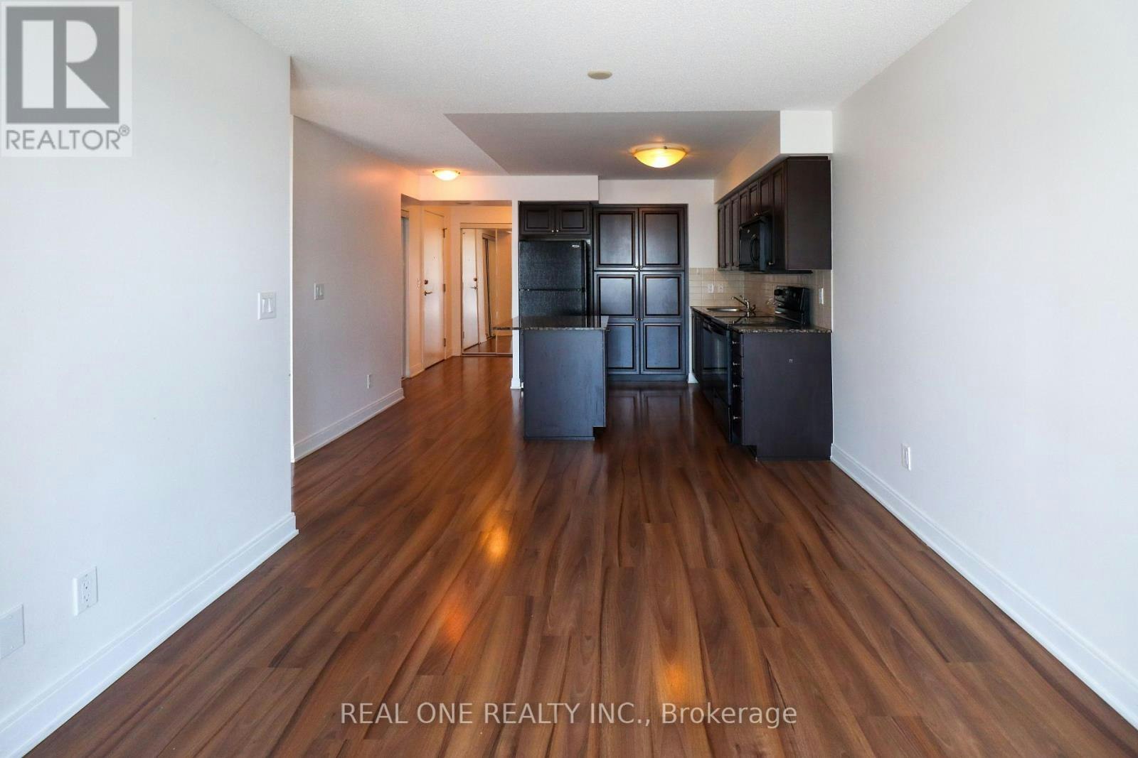 801-330 Burnhamthorpe Road W, Mississauga, ON, L5B 0E1 - 9