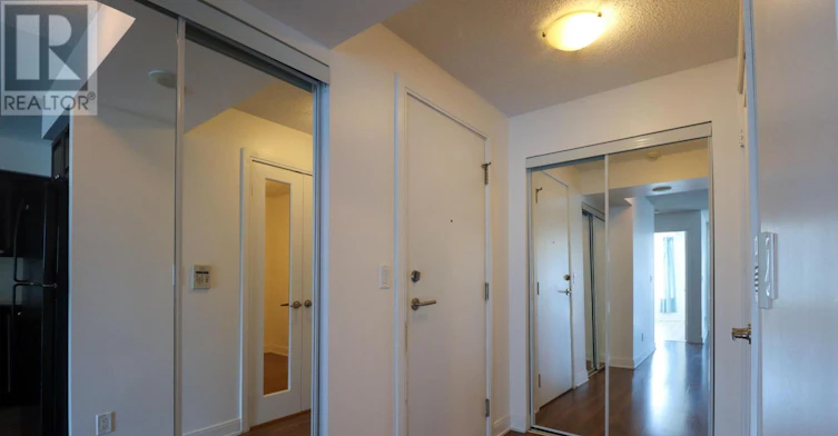 801-330 Burnhamthorpe Road W, Mississauga, ON, L5B 0E1 - 5