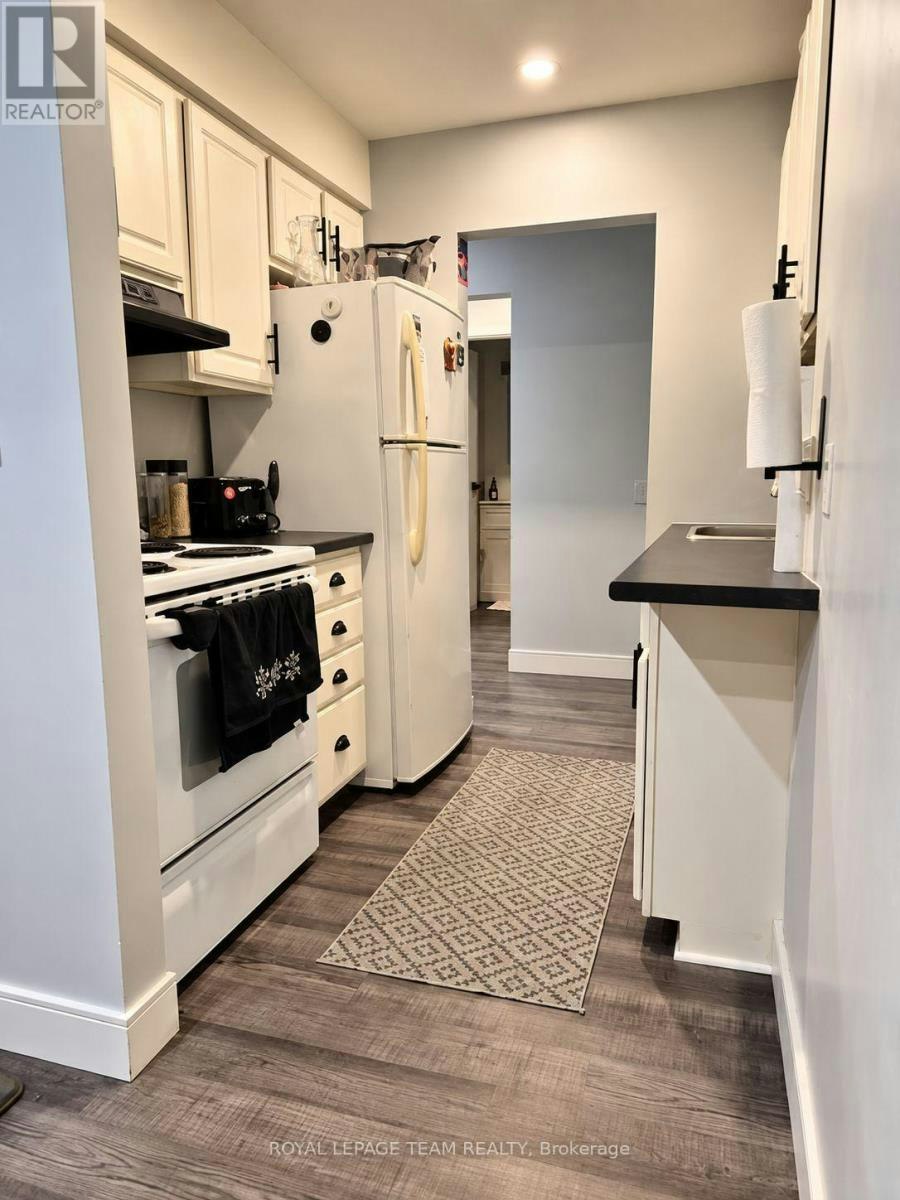 1-825 Macodrum Drive, Brockville, ON, K6V 6P6 - 5