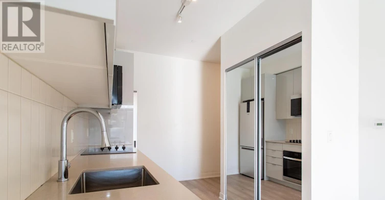 403-474 Caldari Road, Vaughan, ON, L4K 0R5 - 17