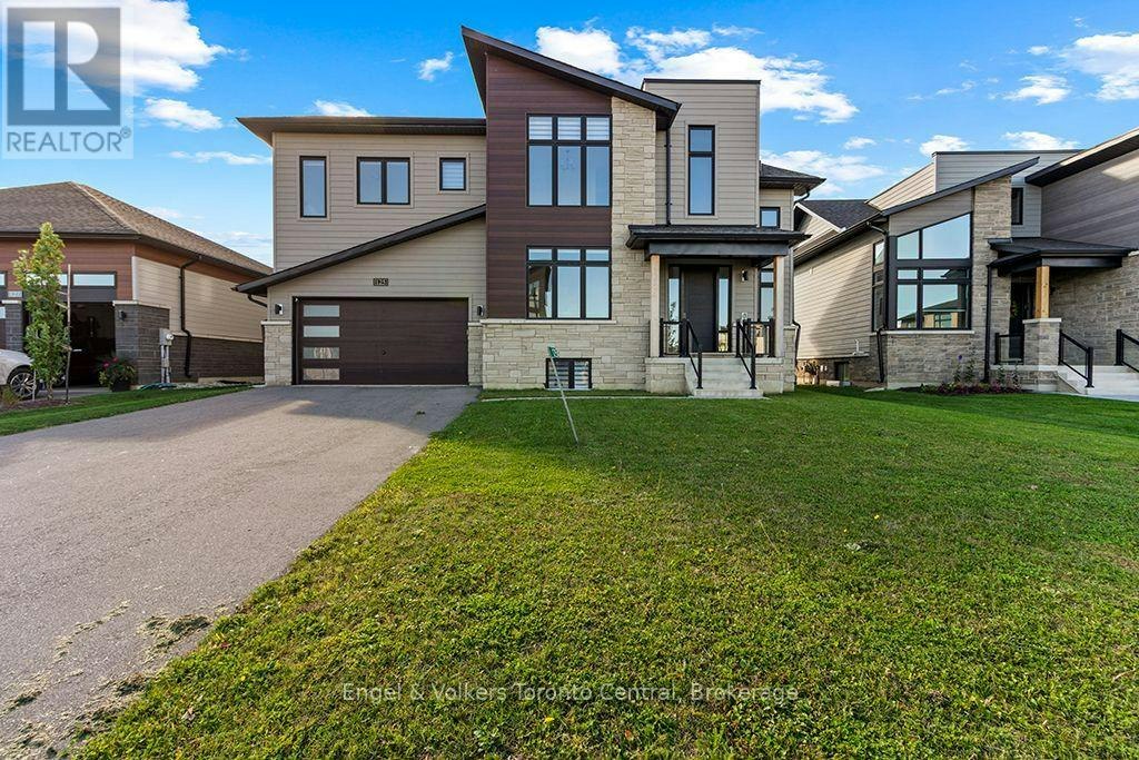 125 Stoneleigh Drive, Blue Mountains, ON, L9Y 4X5