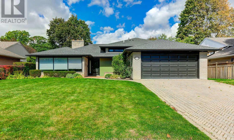 75 Ravensbourne Crescent
