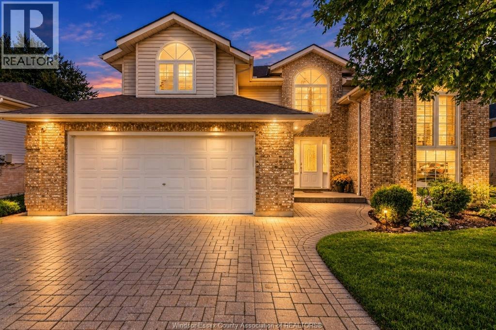1670 Lyons, Lasalle, ON, N9J 3K4