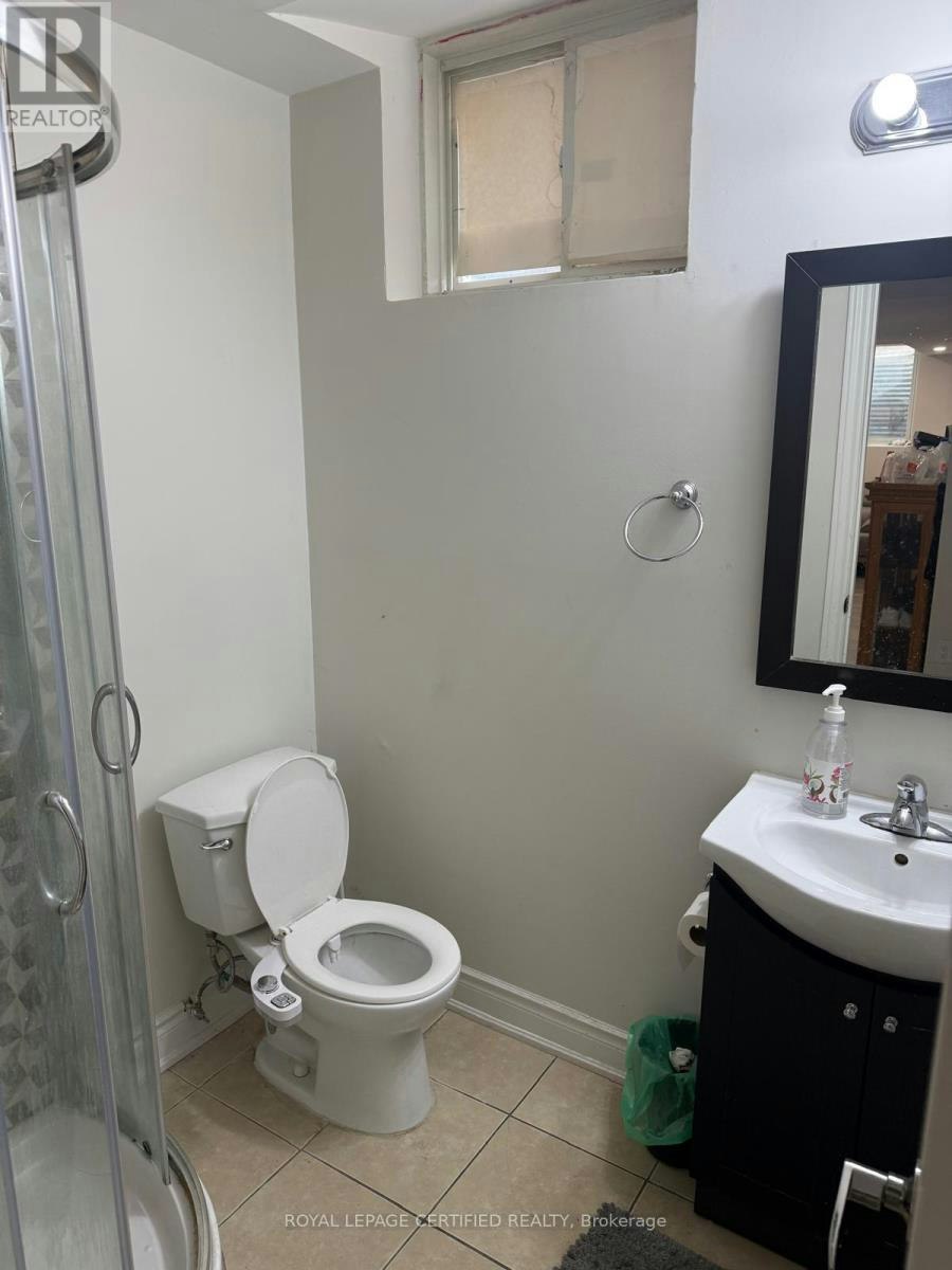 2-7 Richmead Road, Brampton, ON, L6X 5G9 - 2