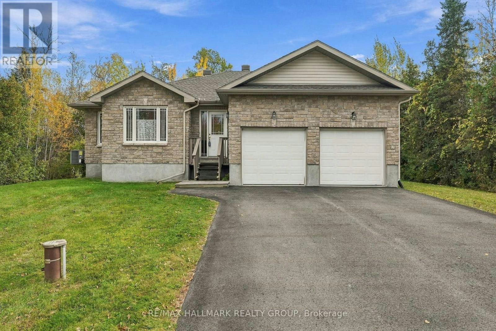 12 Red Oak Drive, Kemptville, ON, K0G 1J0