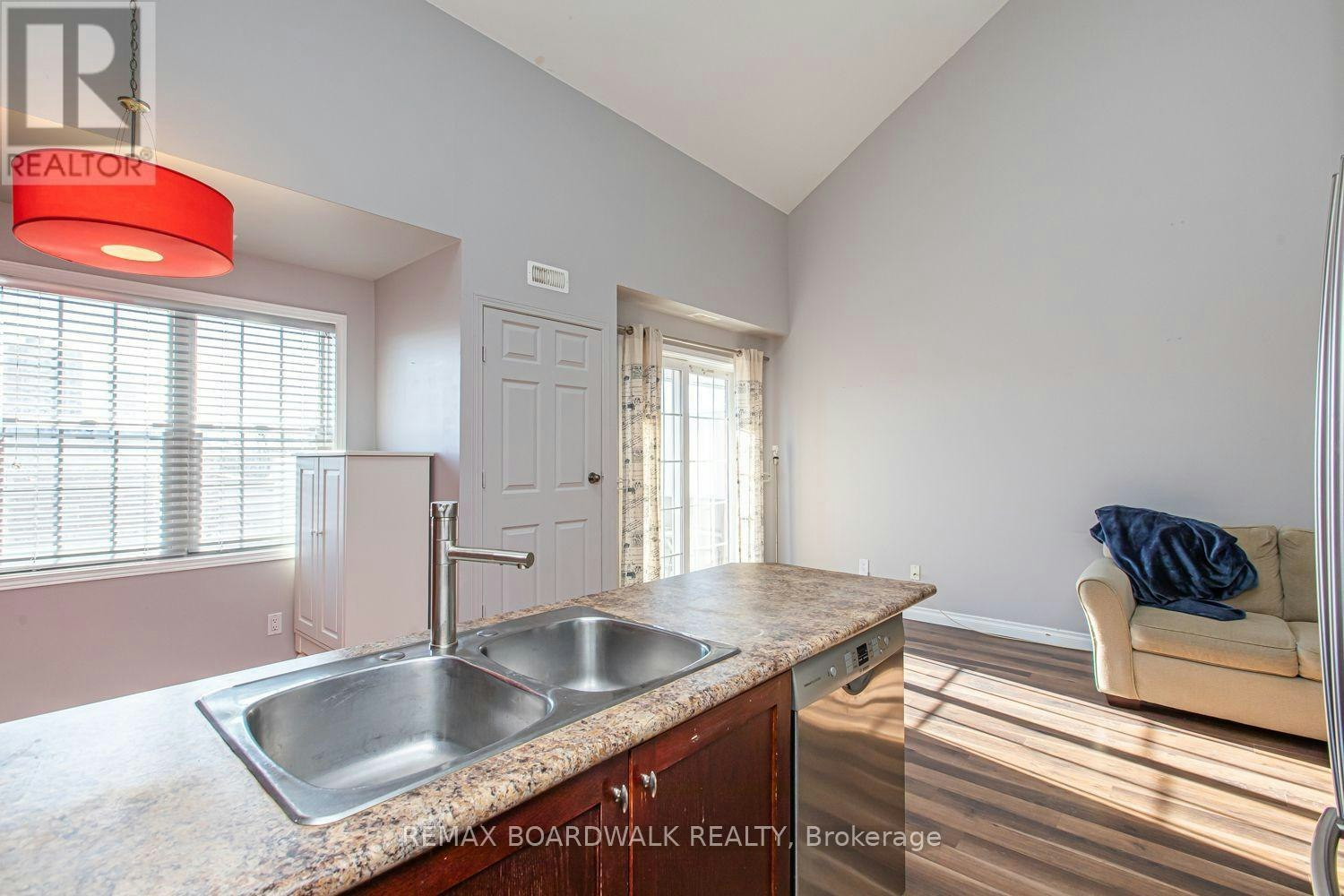 6-130 Rochester Street, Ottawa, ON, K1R 0A3 - 13