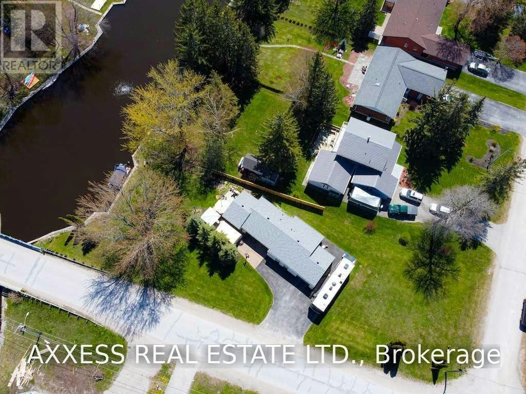 1 Pinetree Court, Ramara, ON, L0K 1B0 - 3