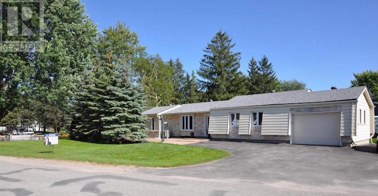 1 Pinetree Court, Ramara, ON, L0K 1B0