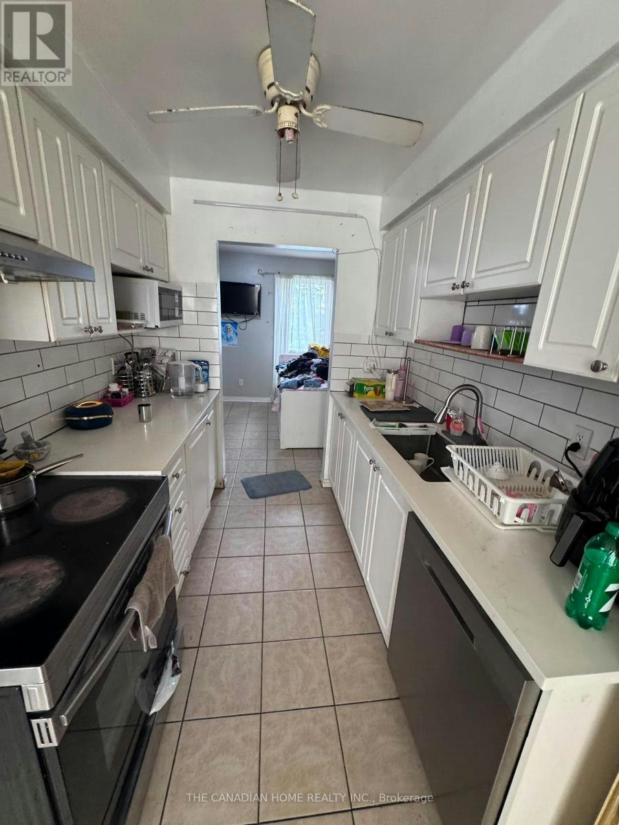 15 Hinchley Wood Grove, Brampton, ON, L6V 3M4 - 8