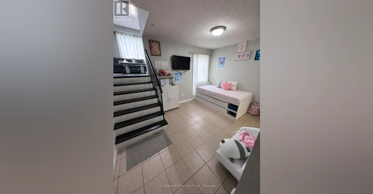 15 Hinchley Wood Grove, Brampton, ON, L6V 3M4 - 4