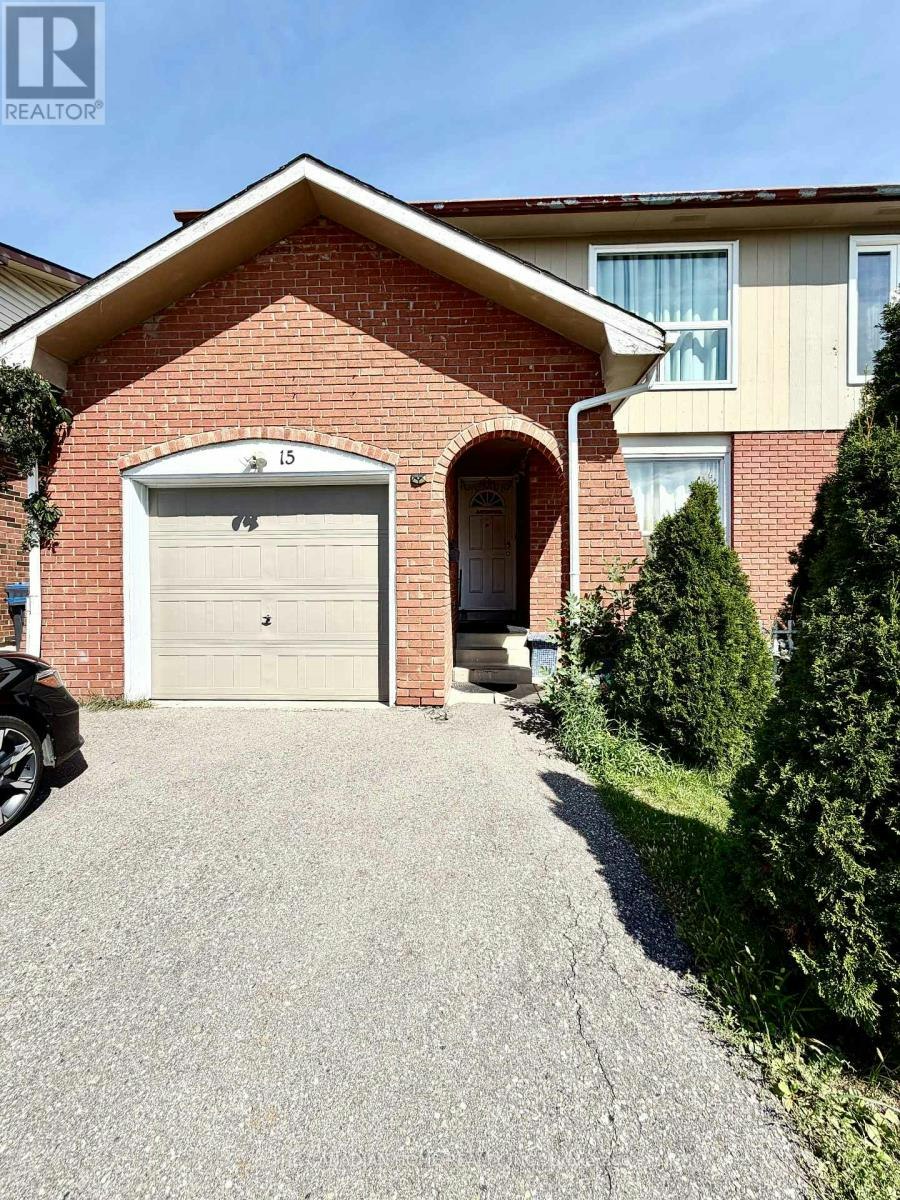 15 Hinchley Wood Grove, Brampton, ON, L6V 3M4