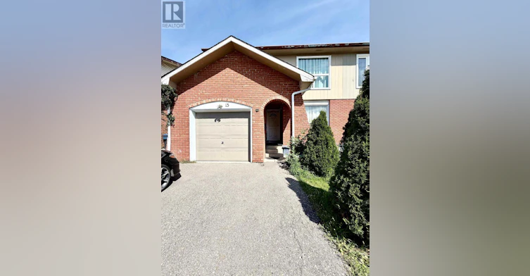 15 Hinchley Wood Grove, Brampton, ON, L6V 3M4