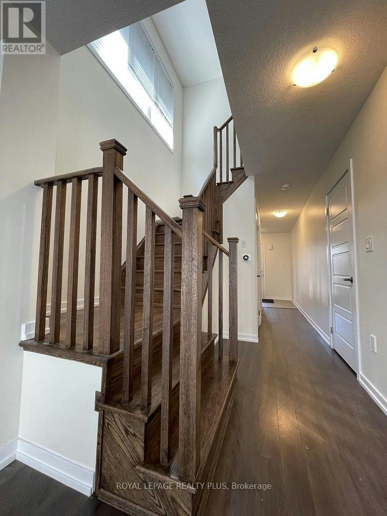 12 Pagebrook Crescent, Hamilton, ON, L8J 0K7 - 3