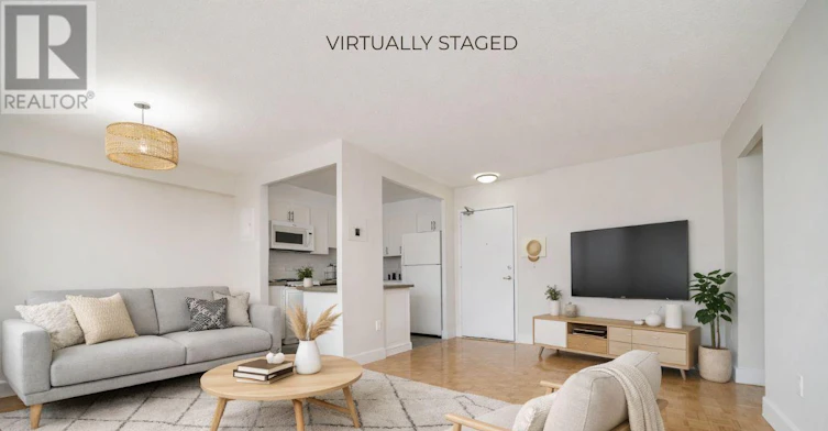 404-666 Spadina Avenue, Toronto, ON, M5S 2H8