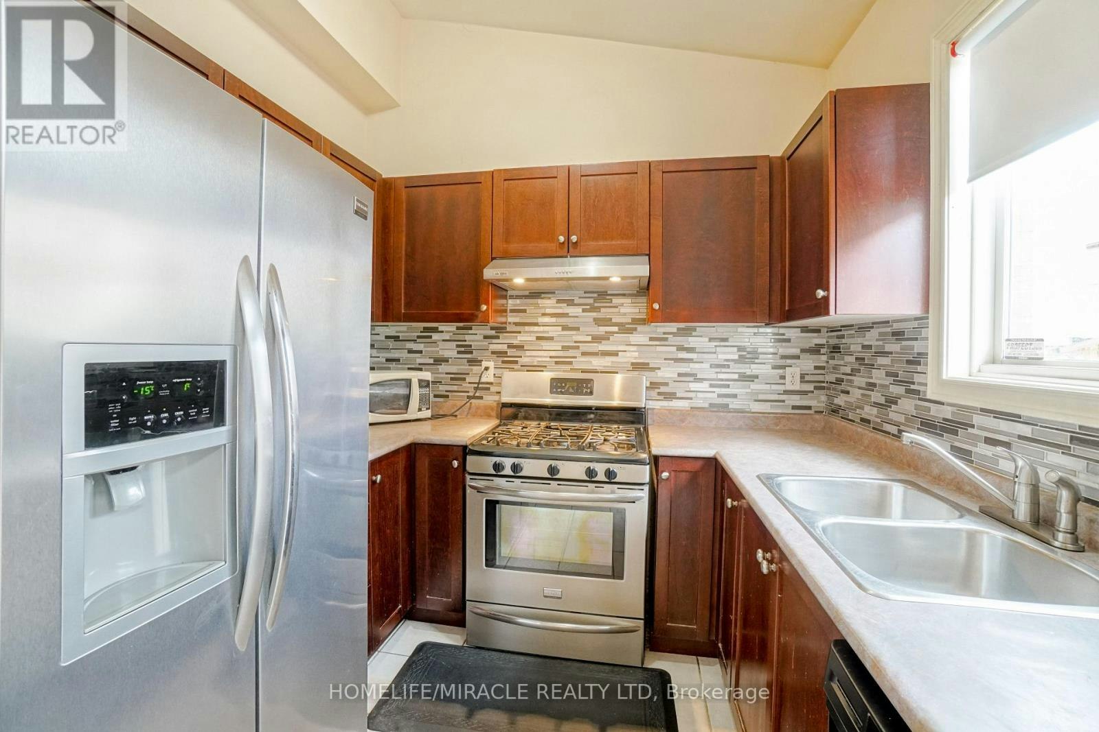 824 Khan Crescent, Mississauga, ON, L5V 2R2 - 13