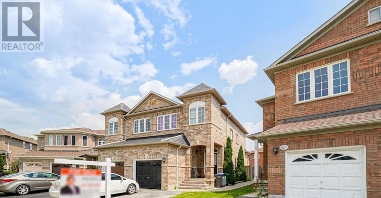 824 Khan Crescent, Mississauga, ON, L5V 2R2 - 2