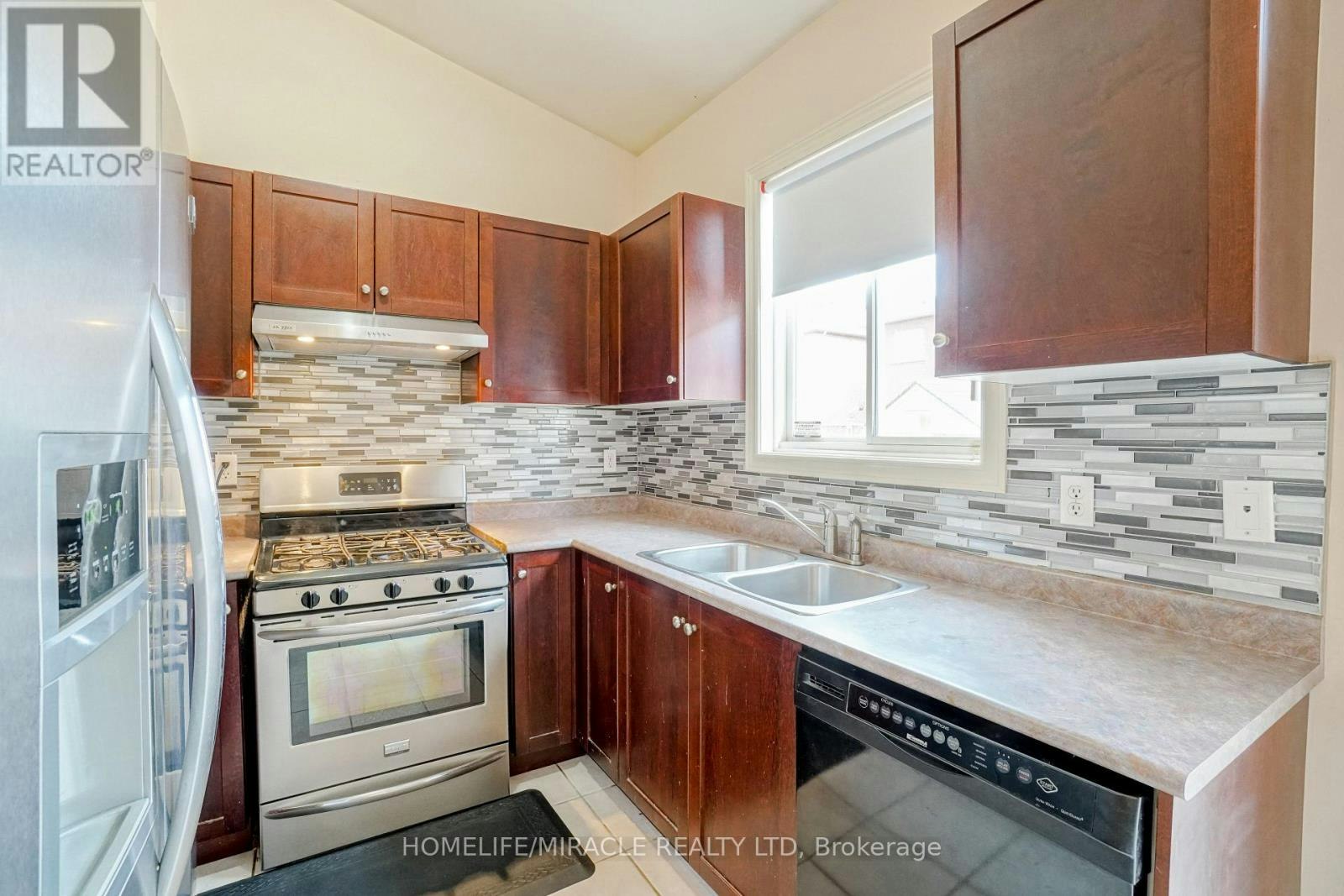 824 Khan Crescent, Mississauga, ON, L5V 2R2 - 14