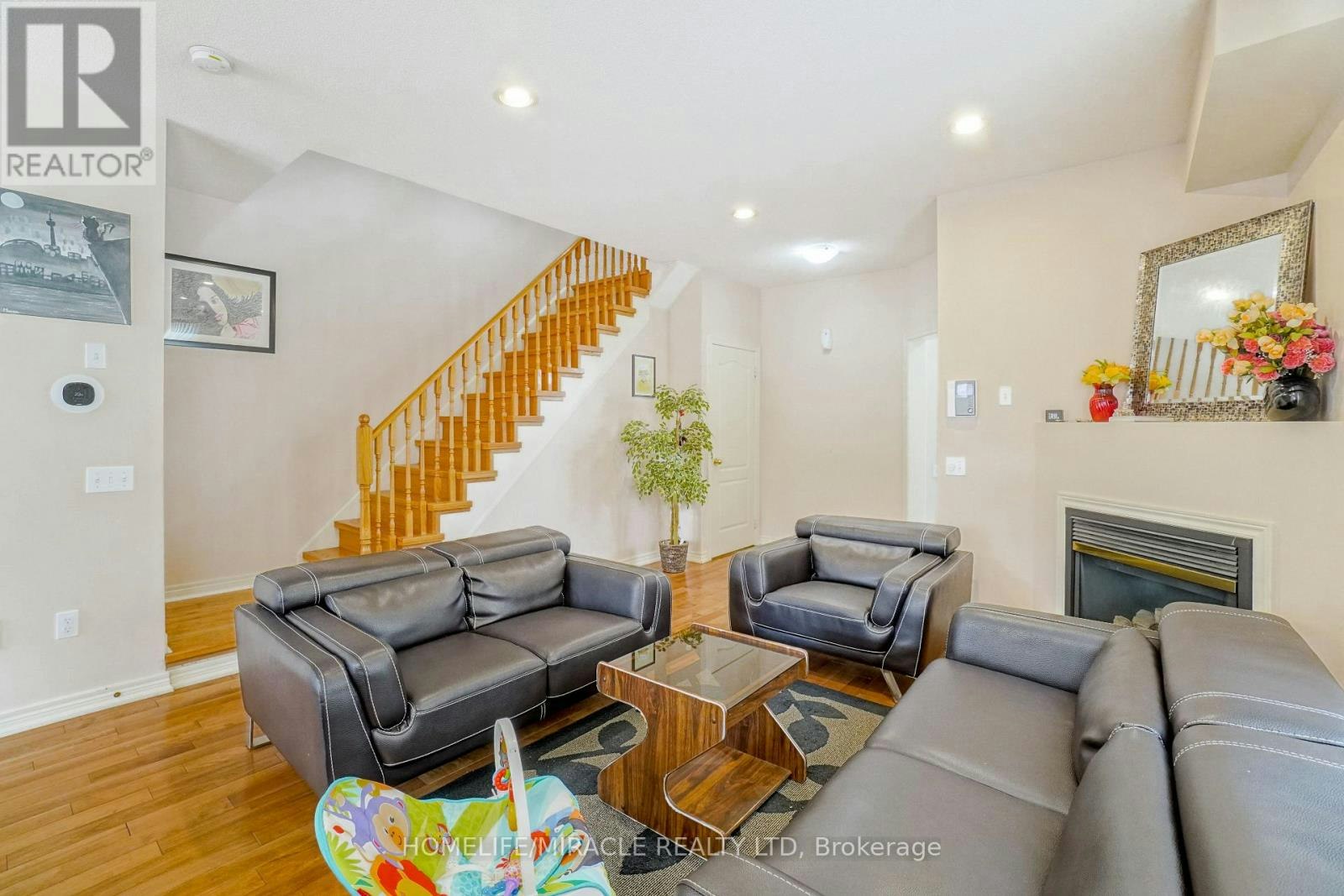 824 Khan Crescent, Mississauga, ON, L5V 2R2 - 7