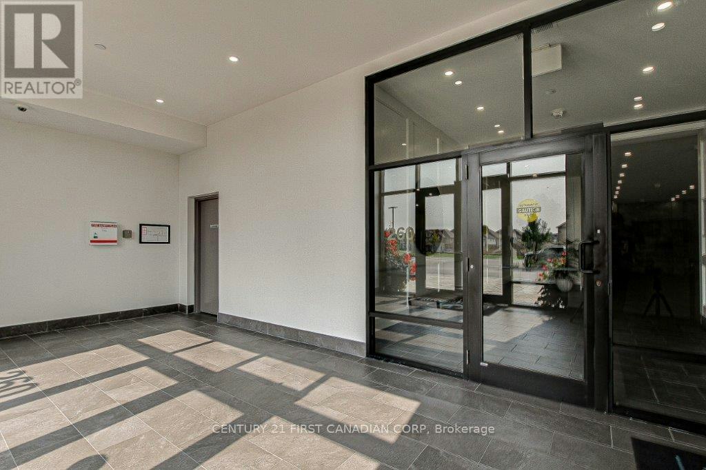 914-260 Villagewalk Boulevard, London, ON, N6G 0W6 - 7