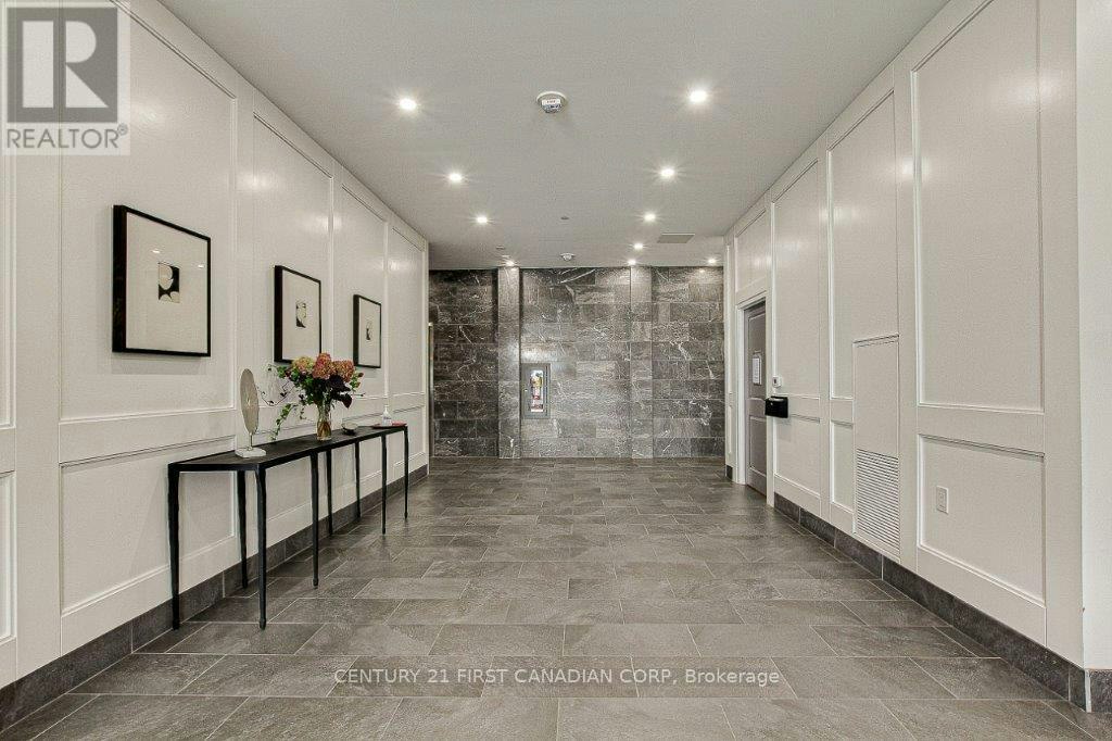 914-260 Villagewalk Boulevard, London, ON, N6G 0W6 - 6