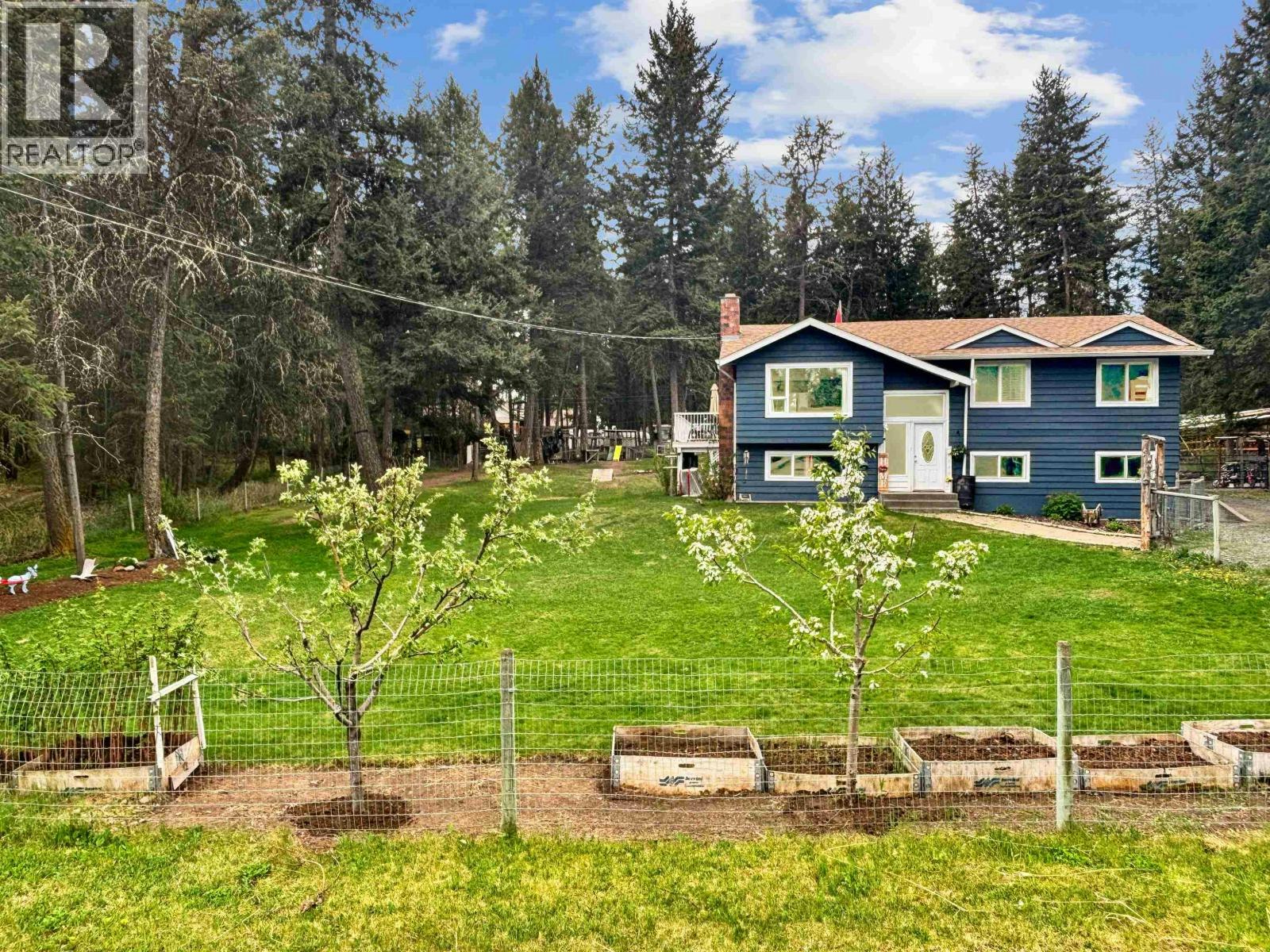 5047 Easzee Drive, 108 Mile Ranch, BC, V0K 2Z0