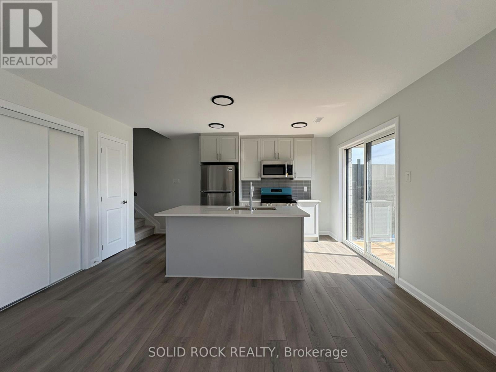 18-1001 Glenroy Gilbert Drive, Ottawa, ON, K2J 5W2 - 8