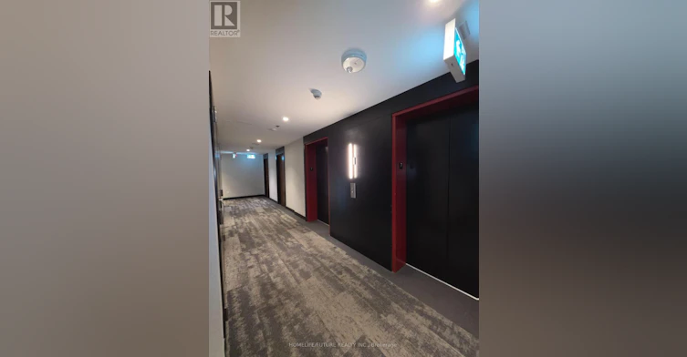 724-15 Baseball Place, Toronto, ON, M4M 0E6 - 2