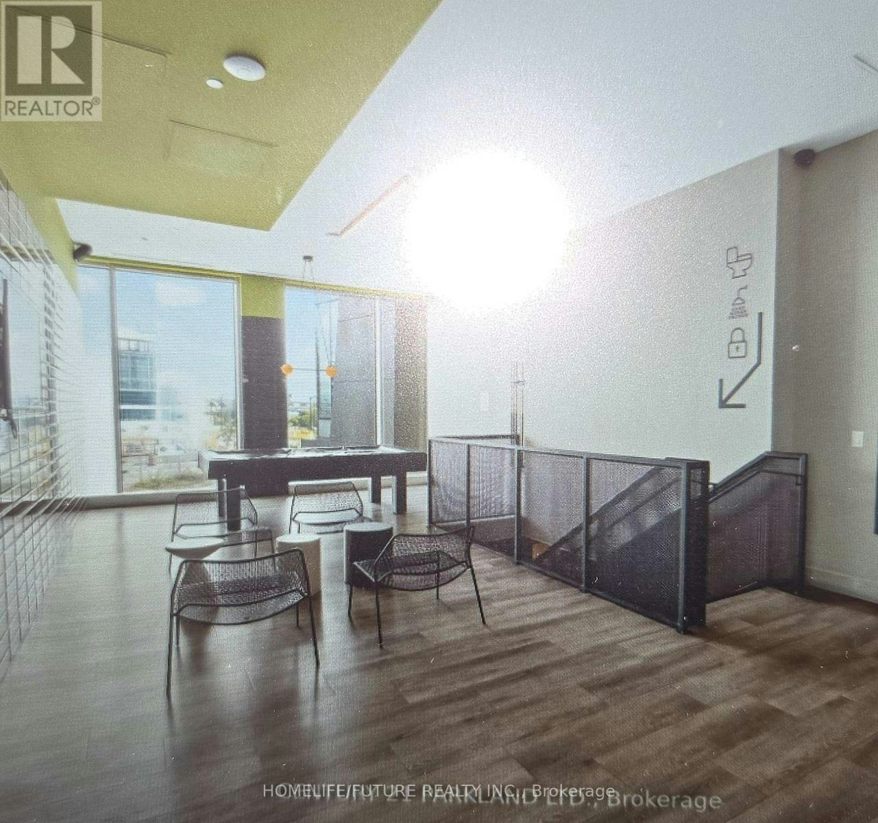 724-15 Baseball Place, Toronto, ON, M4M 0E6 - 16