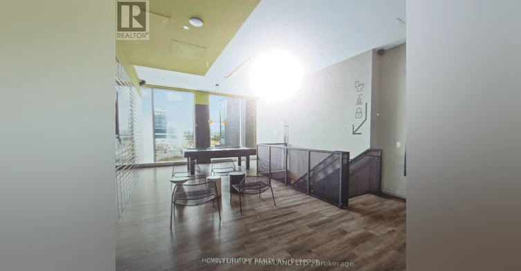 724-15 Baseball Place, Toronto, ON, M4M 0E6 - 16