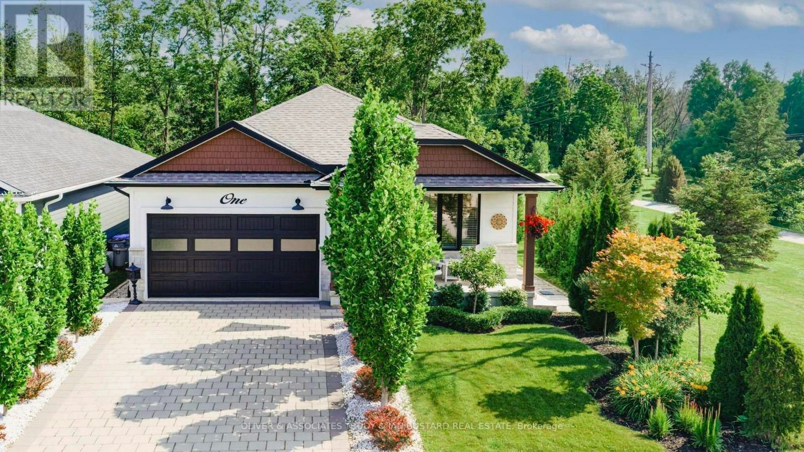 1 Creek Side Place, Lambton Shores, ON, N0M 1T0