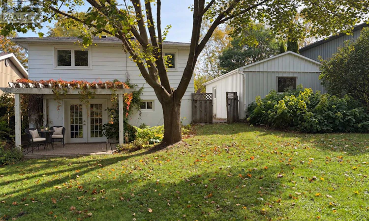 72 Allan Street