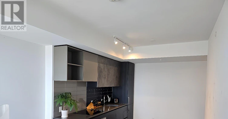 4002-1000 Portage Parkway S, Vaughan, ON, L4K 0L1 - 5