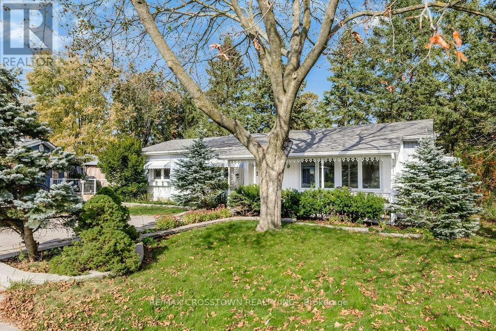 2 Tamarack Court, Innisfil, ON, L9S 1M8