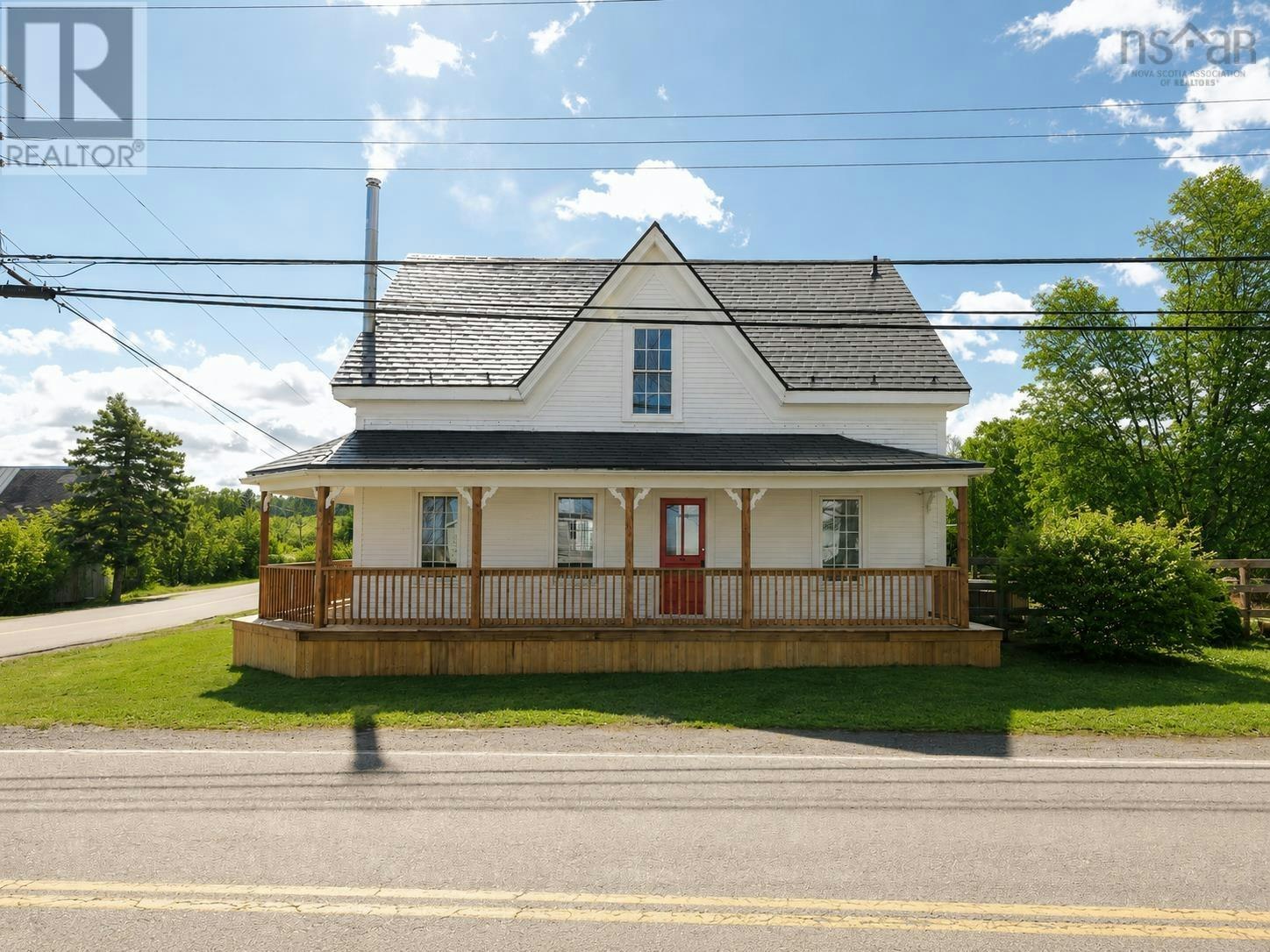 2133 New Cheverie Road, Cheverie, NS, B0N 2A0