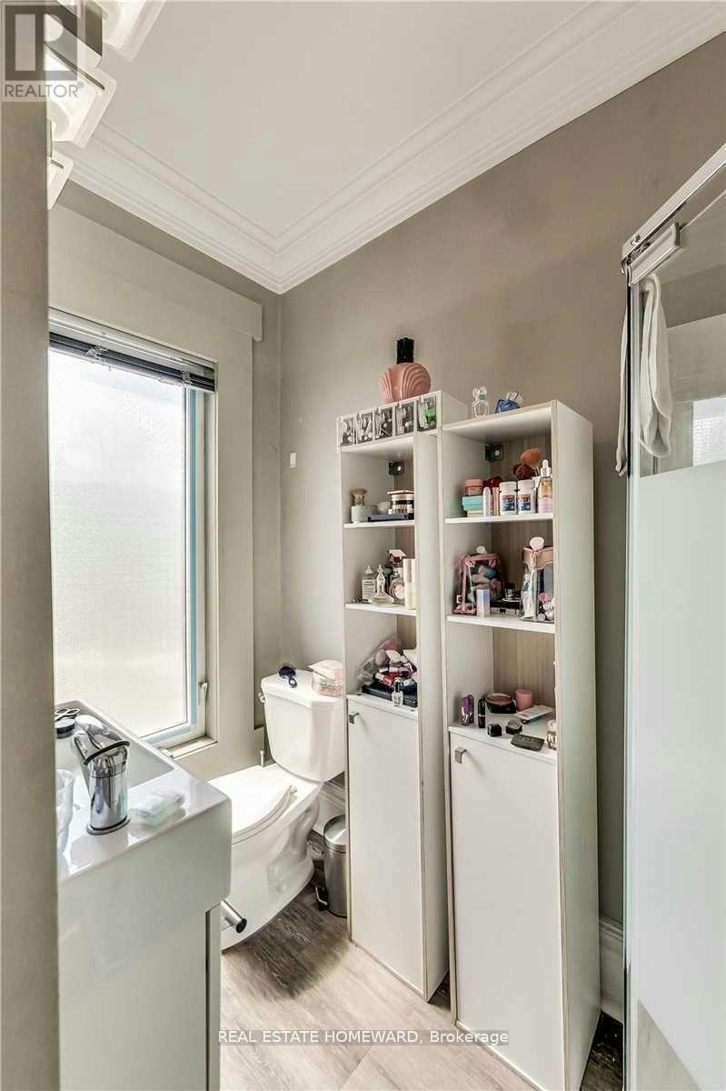 4-73 Elm Grove Avenue, Toronto, ON, M6K 2J2 - 3