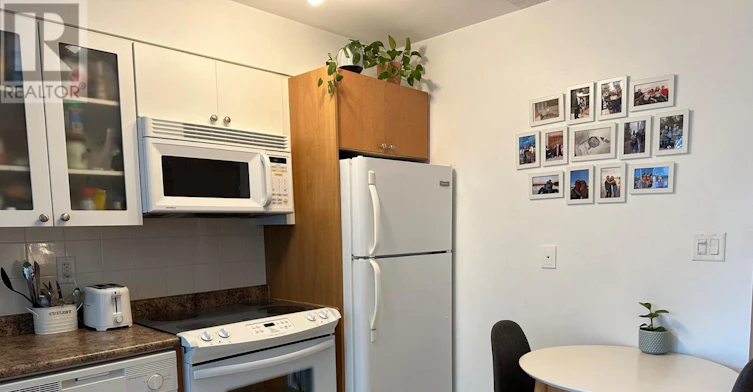 302-600 Fleet Street, Toronto, ON, M5V 1B7 - 6
