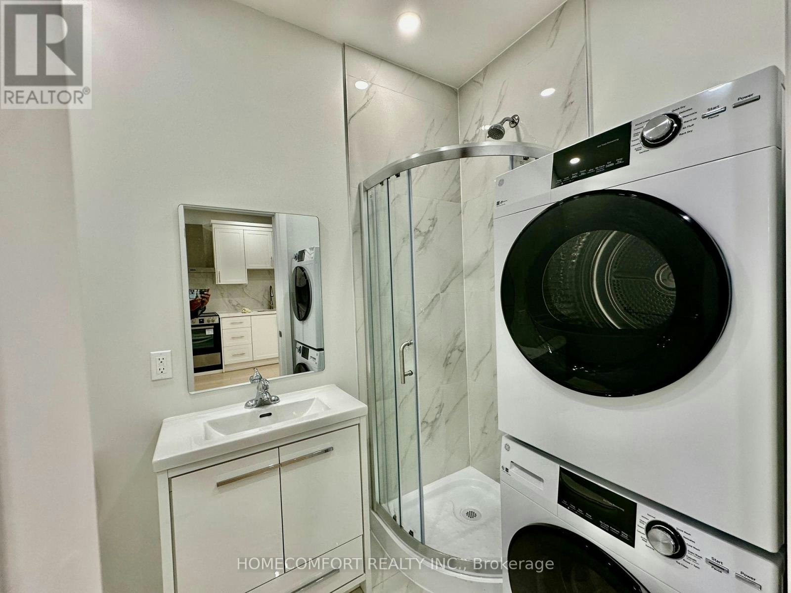 UPPER-211 Osler Street, Toronto, ON, M6N 2Z2 - 11