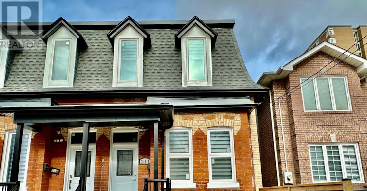 UPPER-211 Osler Street, Toronto, ON, M6N 2Z2