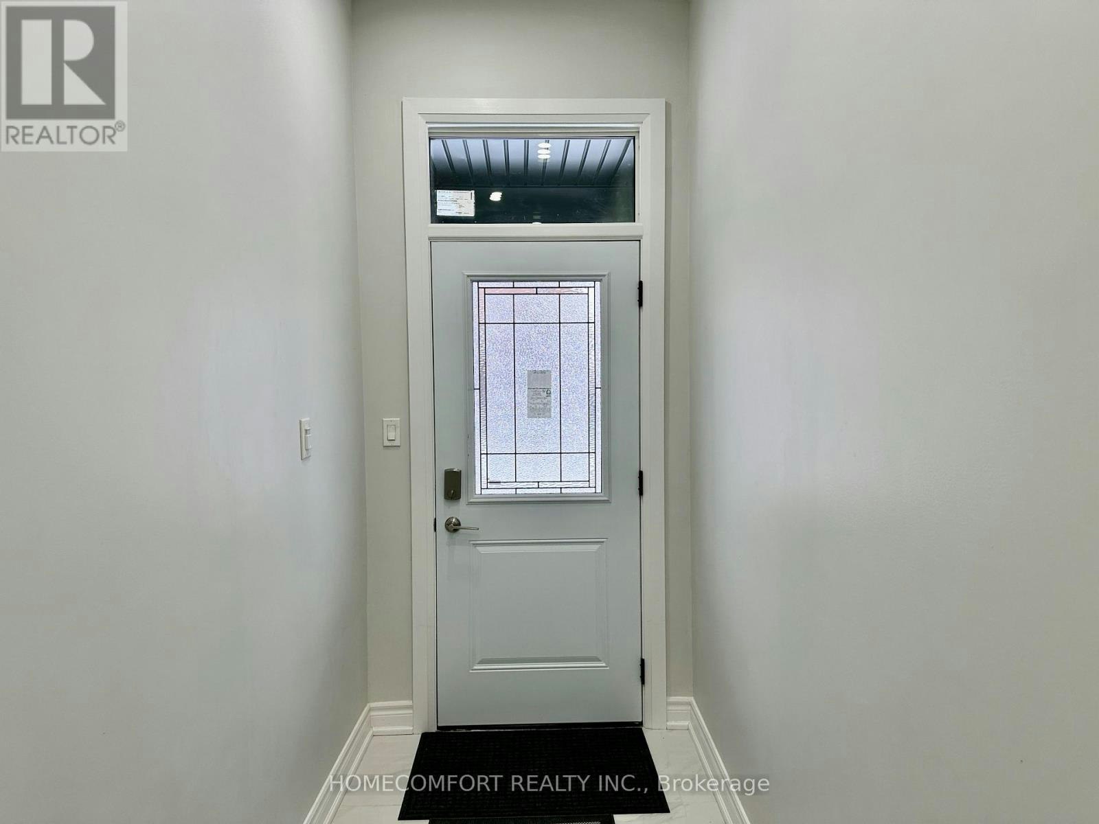 UPPER-211 Osler Street, Toronto, ON, M6N 2Z2 - 22