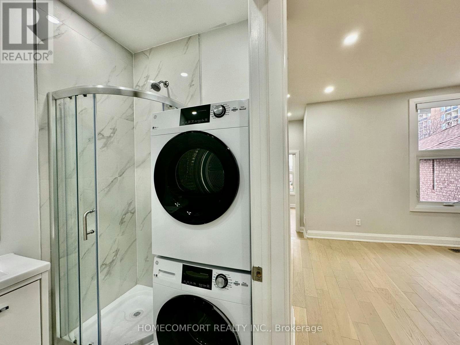 UPPER-211 Osler Street, Toronto, ON, M6N 2Z2 - 15