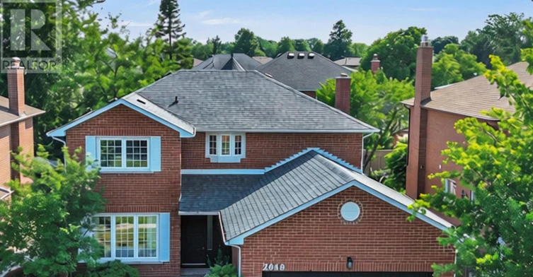 2048 Sixth Line, Oakville, ON, L6H 3N2