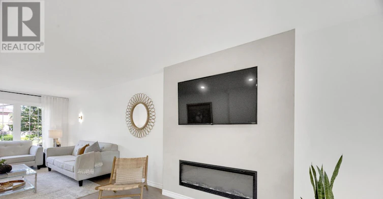 2048 Sixth Line, Oakville, ON, L6H 3N2 - 15