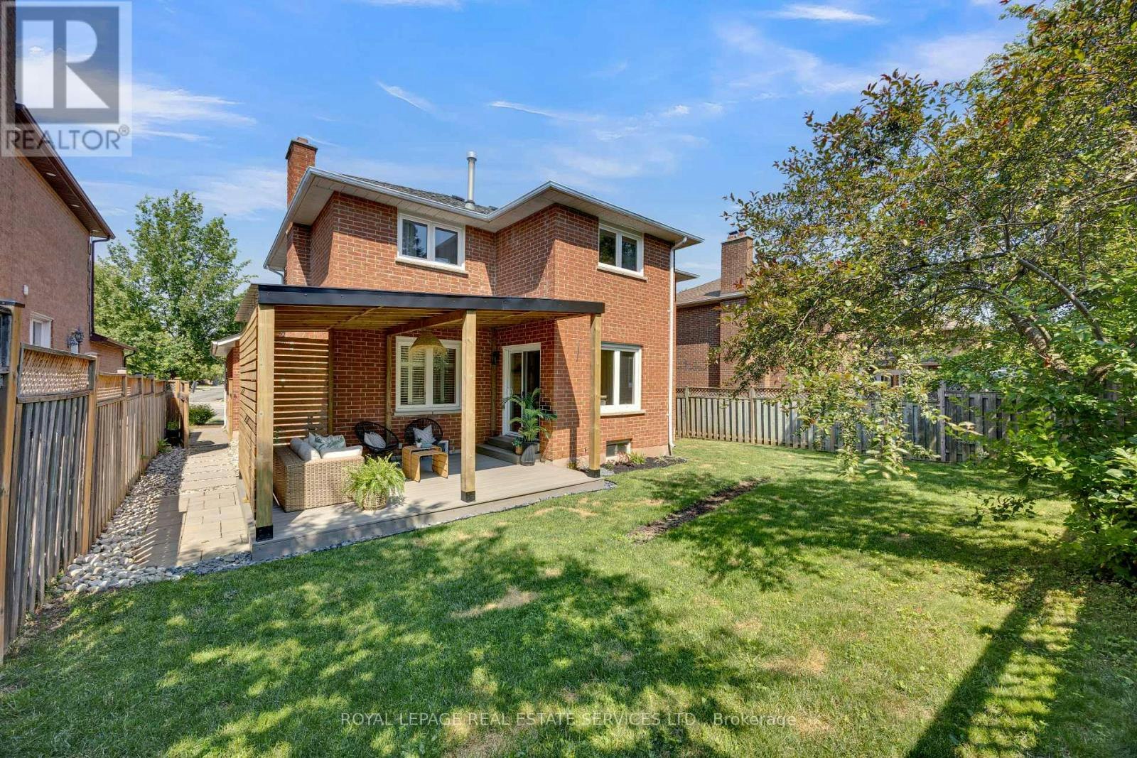 2048 Sixth Line, Oakville, ON, L6H 3N2 - 41