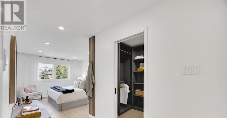 2048 Sixth Line, Oakville, ON, L6H 3N2 - 21
