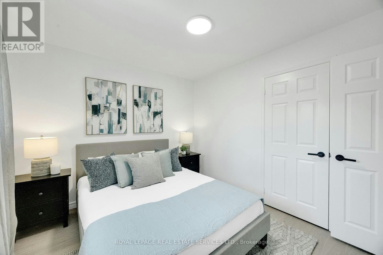 2048 Sixth Line, Oakville, ON, L6H 3N2 - 26