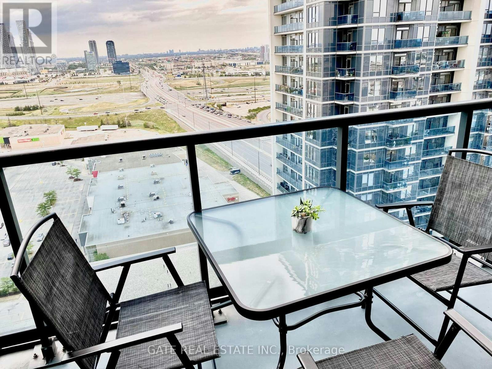 2211-3700 7 Highway Road, Vaughan, ON, L4L 0G8
