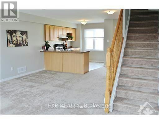 374 Moffat Pond Court, Ottawa, ON, K2J 0C7 - 6