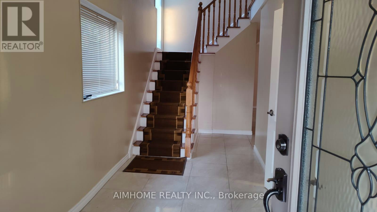 39 Keyworth (Ground Floor Trail, Toronto, ON, M1S 2V2 - 2